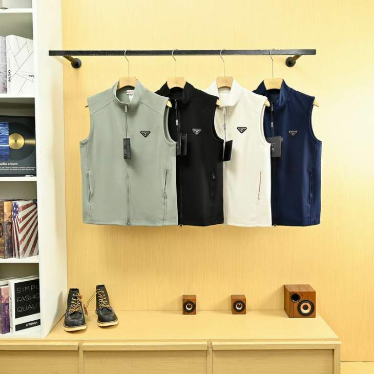 Picture of Prada Jackets _SKUPradaM-4XLfxtx0430260